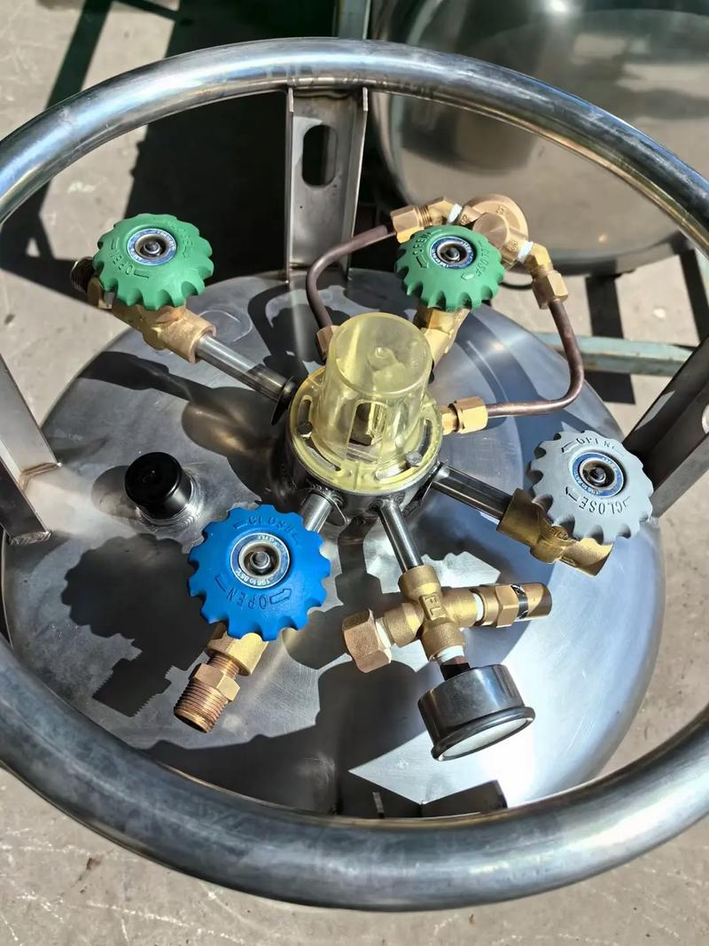 液氮罐自動泄壓